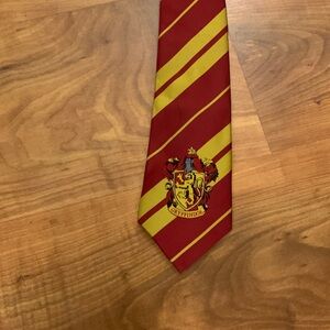 Harry Potter Gryffindor tie